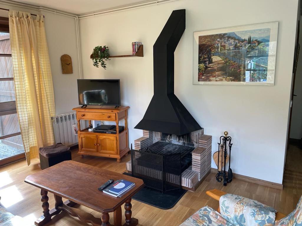 Bonito Apartamento Incles By Renttarter Εξωτερικό φωτογραφία